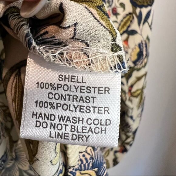 W5 floral boho top 🎴 ruffle neck 🎴 puffy sleeve 🎴 size small - Picture 4 of 5